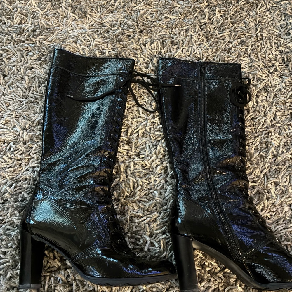 Stuart Weitzman Glossy Patent Leather Heeled Boots